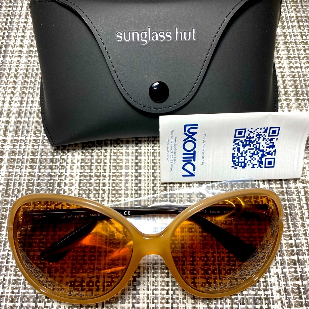 New in Case - Authentic Sunglass Hut sunglasses